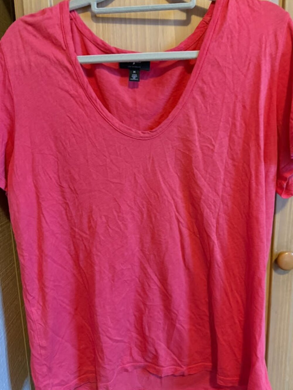 7 For All Mankind Coral Pink Scoop Neck Tee Size Medium Supima Cotton